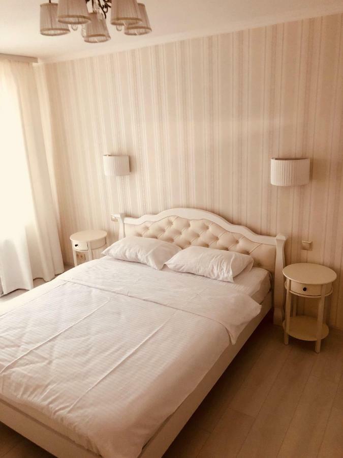 Classic Apartment Boryspilʼ 外观 照片