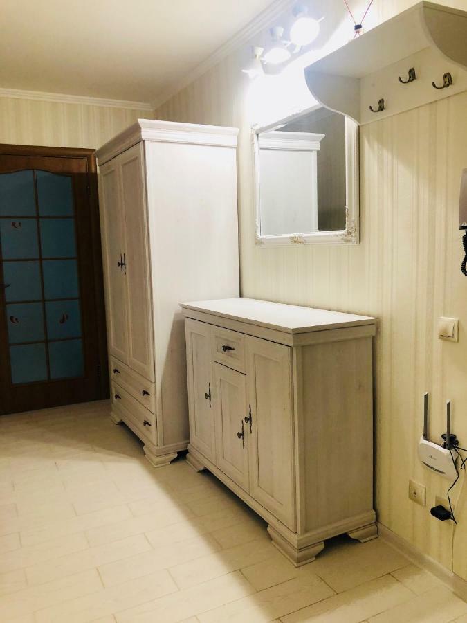 Classic Apartment Boryspilʼ 外观 照片